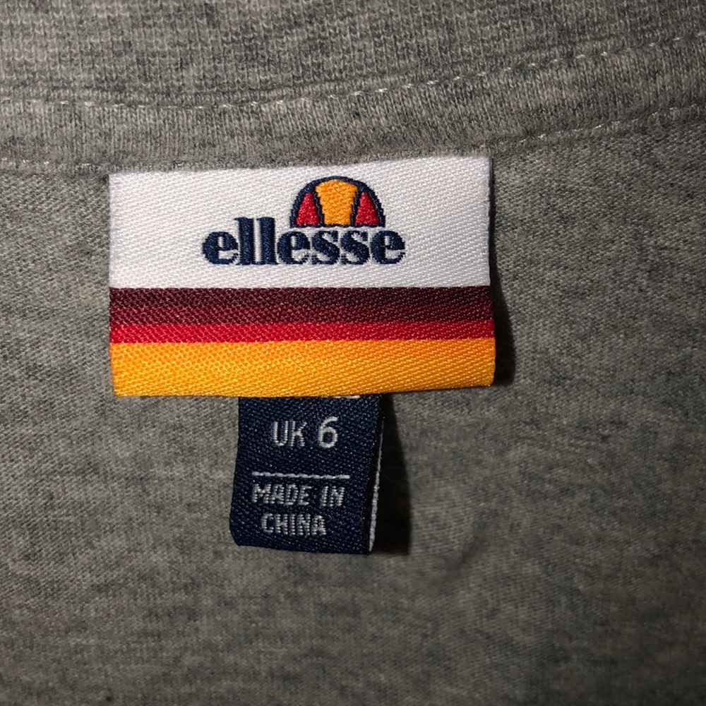 t-shirt - Picture 2 of 2